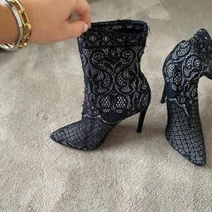 Steve Madden lace detail booties